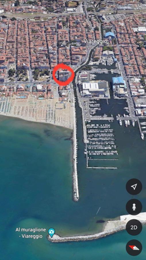 Ad Un Passo Dal Molo Con 2 Biciclette Incluse Apartment Viareggio Exterior photo