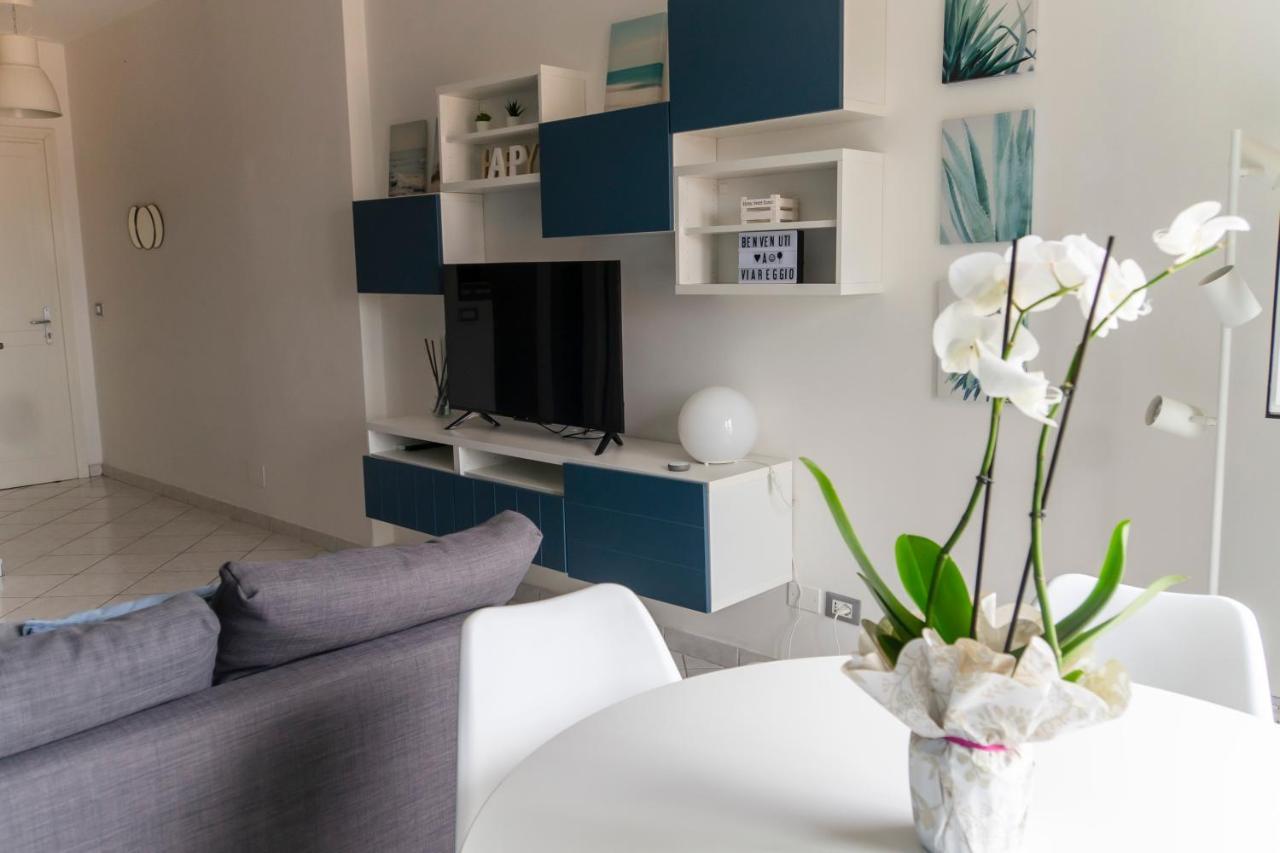 Ad Un Passo Dal Molo Con 2 Biciclette Incluse Apartment Viareggio Exterior photo