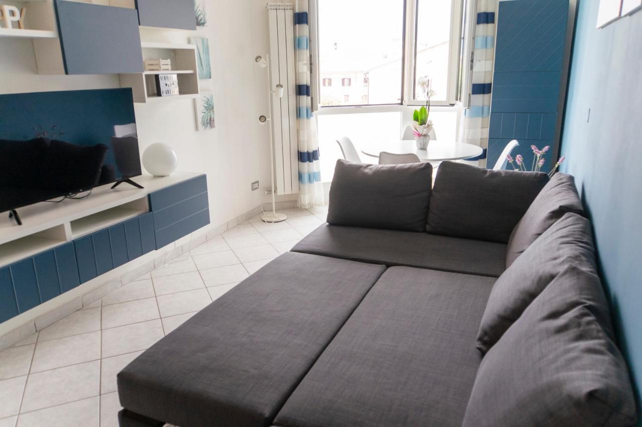Ad Un Passo Dal Molo Con 2 Biciclette Incluse Apartment Viareggio Exterior photo