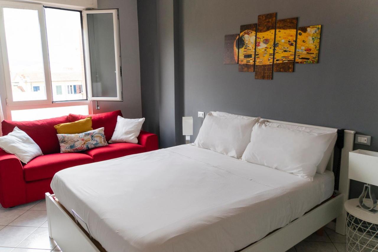 Ad Un Passo Dal Molo Con 2 Biciclette Incluse Apartment Viareggio Exterior photo