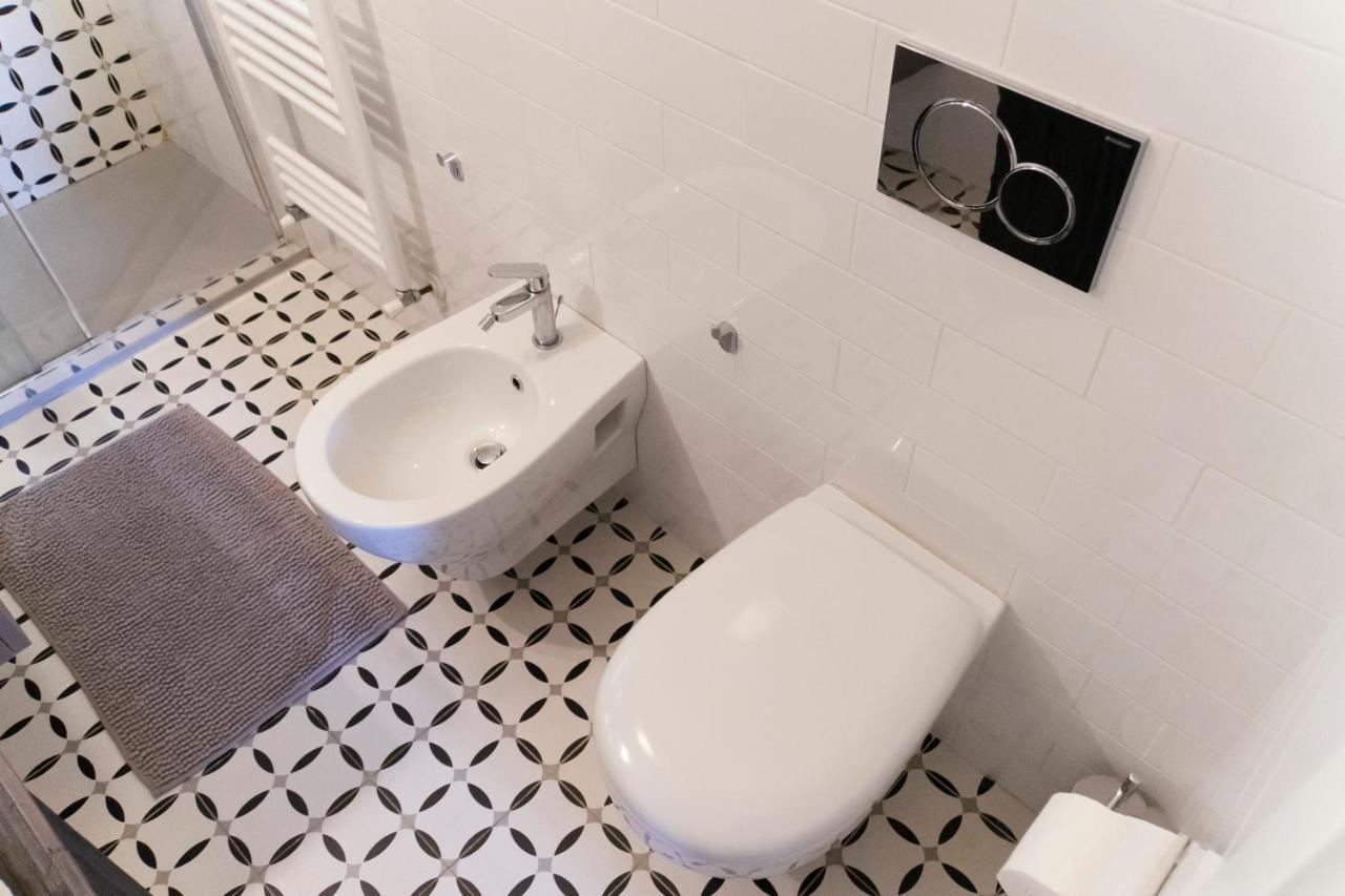 Ad Un Passo Dal Molo Con 2 Biciclette Incluse Apartment Viareggio Exterior photo