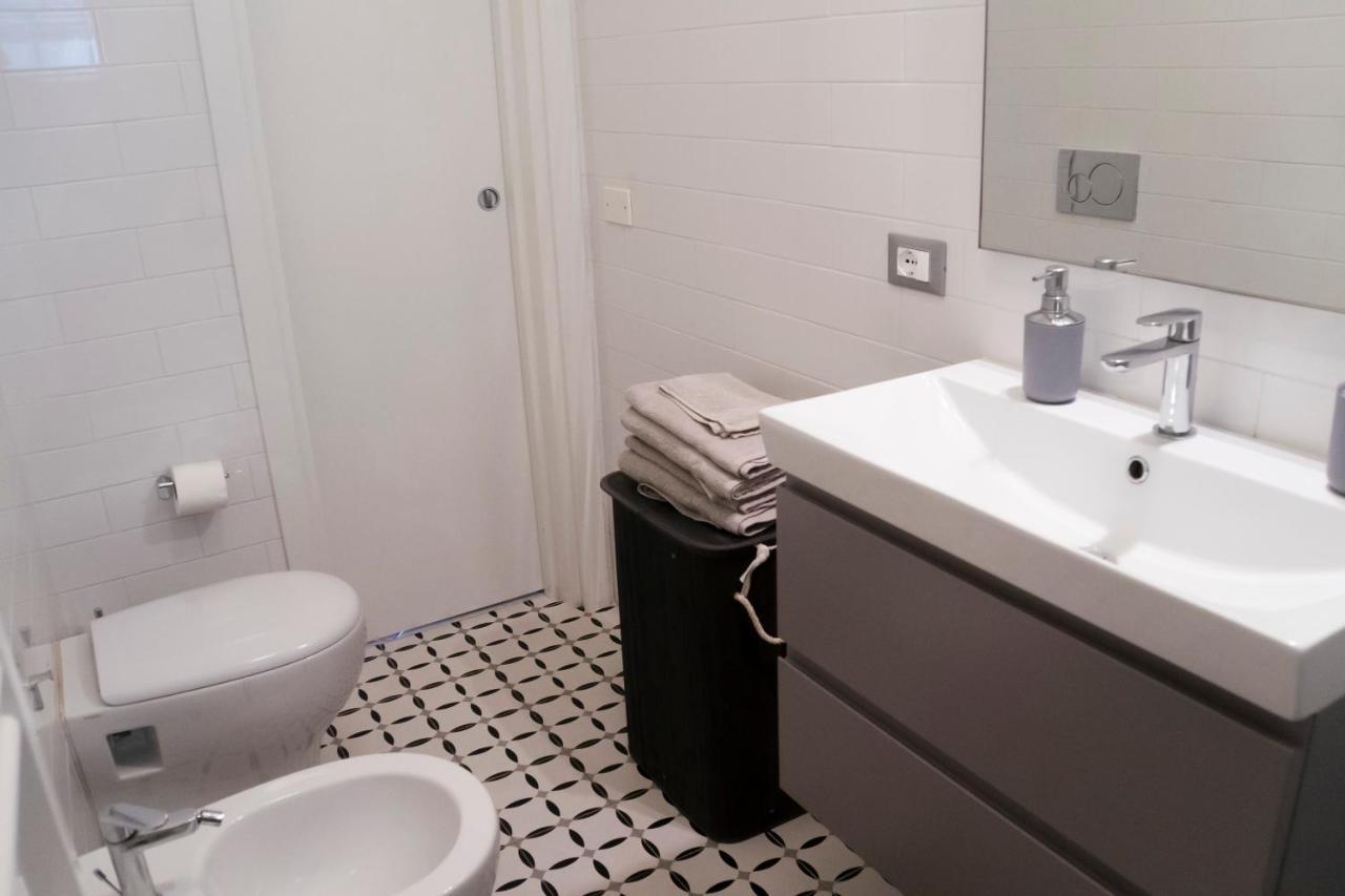 Ad Un Passo Dal Molo Con 2 Biciclette Incluse Apartment Viareggio Exterior photo